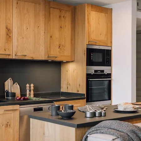 Riu - 3 Bedrooms In Avenidas Novas ליסבון