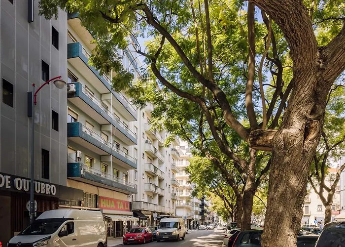 Riu - 3 Bedrooms In Avenidas Novas شقة Lisboa